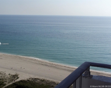 5701 Collins Ave - Photo Thumbnail 0