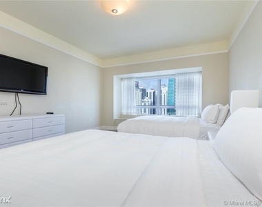 1435 Brickell Ave # 3112 A10424266 - Photo Thumbnail 4