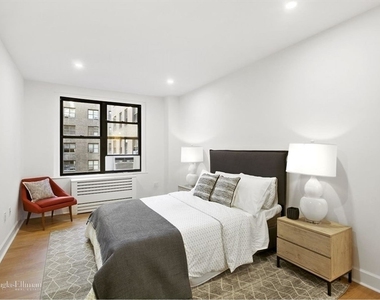 160 East 48th St - Photo Thumbnail 4