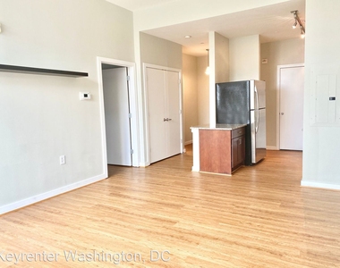 1414 Belmont St, Nw Apt 208 - Photo Thumbnail 29