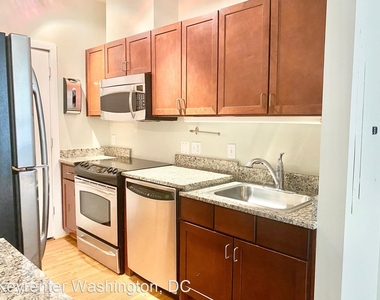 1414 Belmont St, Nw Apt 208 - Photo Thumbnail 32