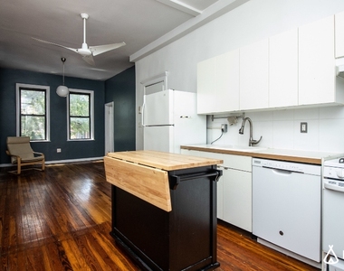 447 Jefferson Avenue, Brooklyn, NY 11221 - Photo Thumbnail 0