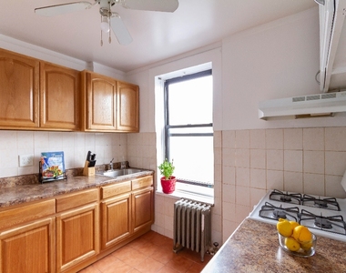 30-40 Steinway Street - Photo Thumbnail 8