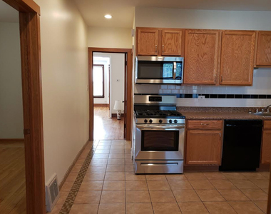 3615 North Oakley Avenue - Photo Thumbnail 21