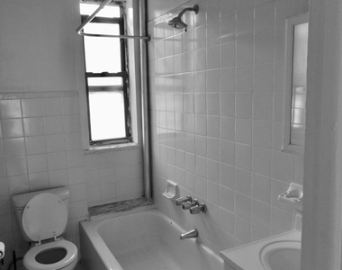 356 St Johns Place - Photo Thumbnail 9