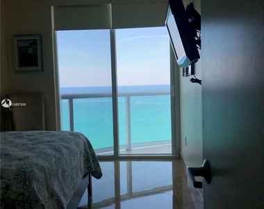 6365 Collins Ave - Photo Thumbnail 30