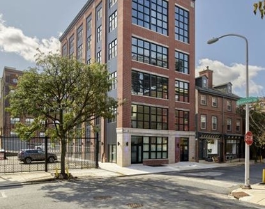 222 Vine Street - Photo Thumbnail 15