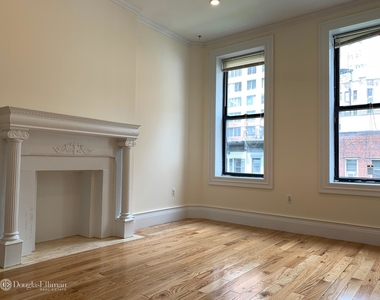 175 Lexington Avenue - Photo Thumbnail 0