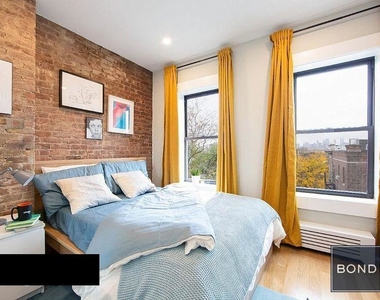 759 Manhattan Avenue - Photo Thumbnail 0