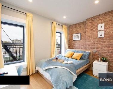 759 Manhattan Avenue - Photo Thumbnail 1