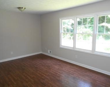 2789 Narron Court Sw - Photo Thumbnail 2