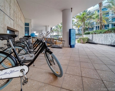 6801 Collins Ave - Photo Thumbnail 29