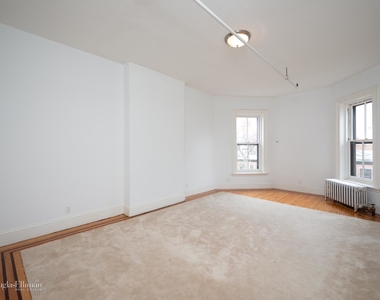 193 Berkeley Pl - Photo Thumbnail 6