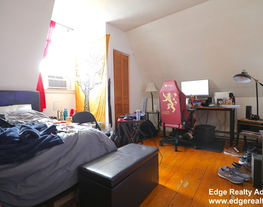 24 Murdock St. - Photo Thumbnail 5