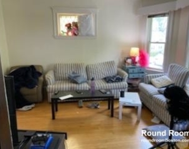 124 Brooks St. - Photo Thumbnail 1