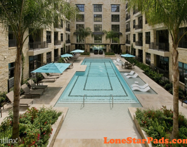 3100 Post Oak Blvd - Photo Thumbnail 2