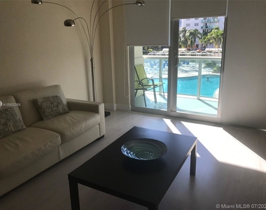 19370 Collins Ave - Photo Thumbnail 15