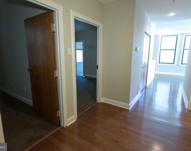 1411 Walnut Street - Photo Thumbnail 18