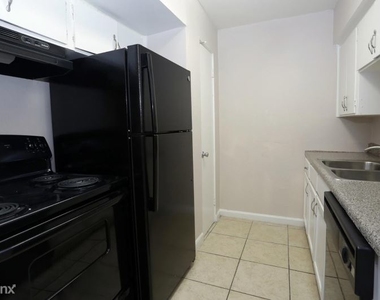 5414 Elm St 2101 - Photo Thumbnail 11