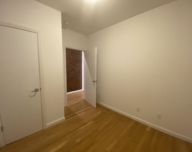 1297 Lexington  - Photo Thumbnail 5