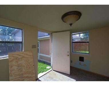 3032 Renaissance Drive - Photo Thumbnail 14