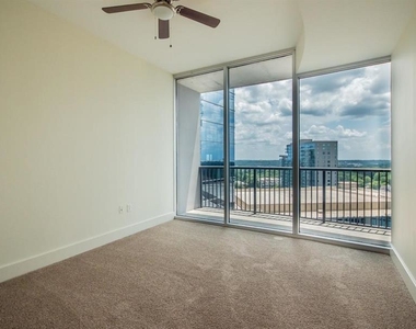 1080 Peachtree Street Ne # 1505 - Photo Thumbnail 10