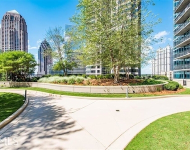 1080 Peachtree St - Photo Thumbnail 30