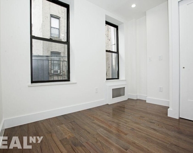 19 Eldridge Street - Photo Thumbnail 1