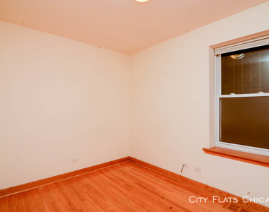 2502 N. Southport - Photo Thumbnail 10