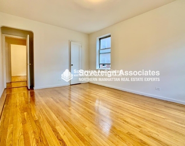 150 Bennett Avenue - Photo Thumbnail 9