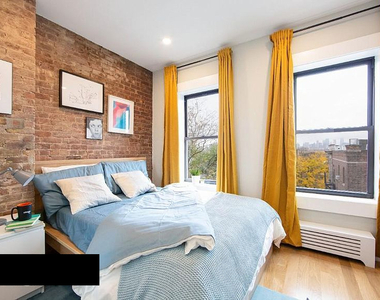 759 Manhattan Avenue - Photo Thumbnail 0