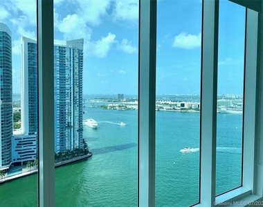 900 Brickell Key Blvd - Photo Thumbnail 1