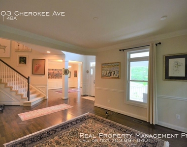 5103 Cherokee Ave - Photo Thumbnail 6