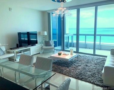 6899 Collins Ave - Photo Thumbnail 5