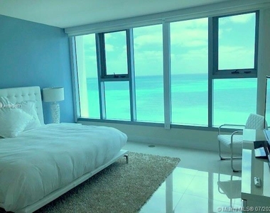 6899 Collins Ave - Photo Thumbnail 9