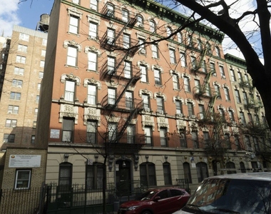 West 109th Street - Photo Thumbnail 4