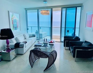 17001 Collins Ave - Photo Thumbnail 8