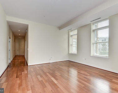 2425 L Street Nw - Photo Thumbnail 4