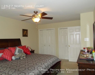 12527 North Lake Court - Photo Thumbnail 18