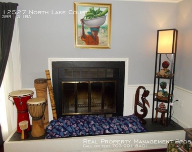 12527 North Lake Court - Photo Thumbnail 4