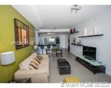 18201 Collins Ave - Photo Thumbnail 24