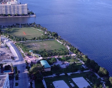 2001 Biscayne Blvd - Photo Thumbnail 41