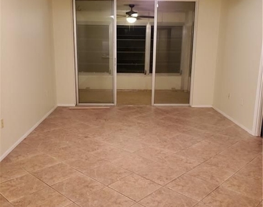 9410 Poinciana Pl - Photo Thumbnail 16