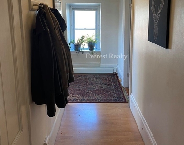 282 Summer St Apt 3a - Photo Thumbnail 9