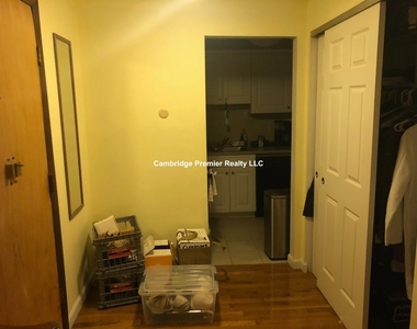 25 Linden Ave - Photo Thumbnail 6