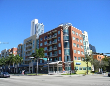 2000 N Bayshore - Photo Thumbnail 0