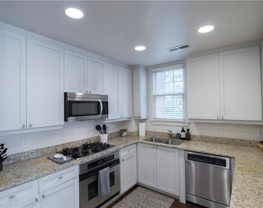 1735 Peachtree Street Ne - Photo Thumbnail 7