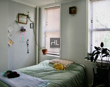 303 East 104 Street - Photo Thumbnail 17