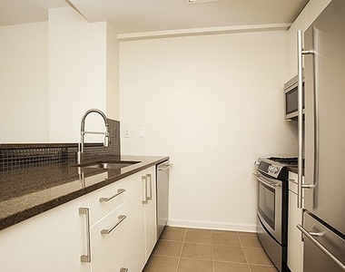 55 West 25th Street - Photo Thumbnail 3