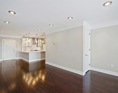 3334 Peachtree Road Ne - Photo Thumbnail 6